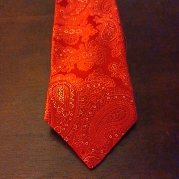 Tommy Hilfiger Other - TOMMY𝅺 HILFIGER Red-Gold Paisley Tie Blue Pinstripe Accents
